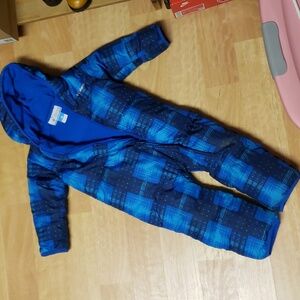 Columbia snow suit